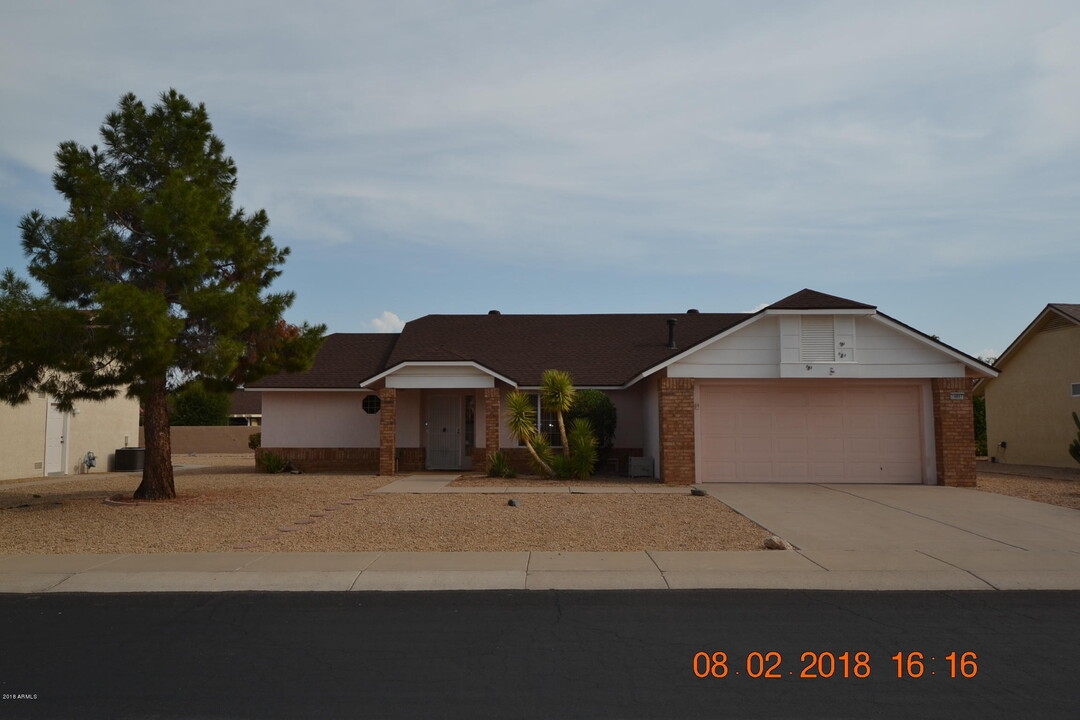 14807 W Antelope Dr in Sun City West, AZ - Building Photo