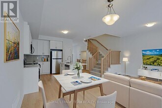 506 Ingenuity Row in Ottawa, ON - Building Photo - Building Photo