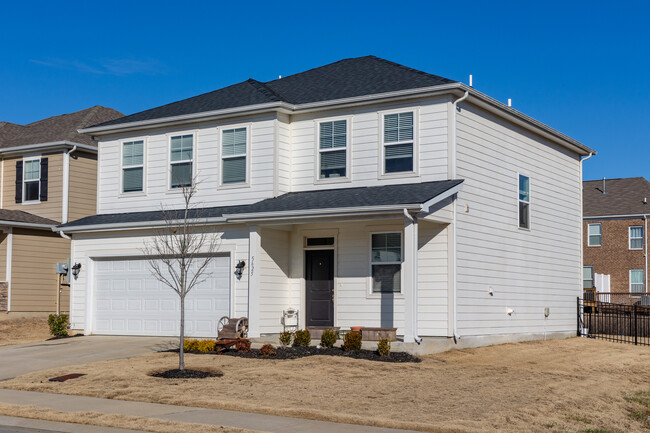 Wood Pointe in Smyrna, TN - Building Photo - Building Photo