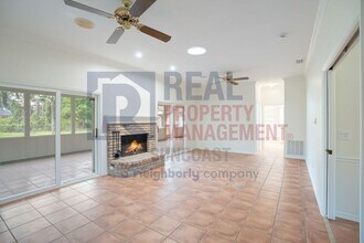 4510 Hidden Forest Dr in Sarasota, FL - Building Photo - Building Photo