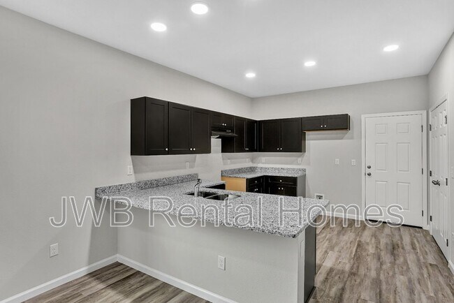 713 Pippin St in Jacksonville, FL - Building Photo - Building Photo