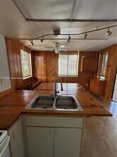 8255 SW 152nd Ave, Unit E 406 in Miami, FL - Foto de edificio - Building Photo