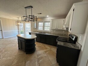 2881 Wynford Dr S W in Marietta, GA - Building Photo - Building Photo