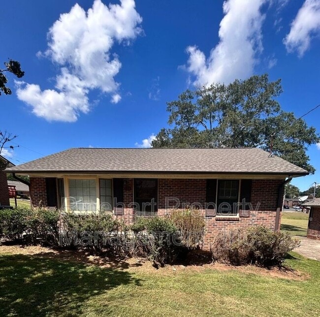 property at 480 Willowspring Ln