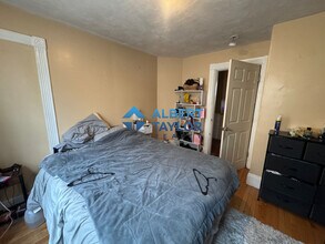 8 Eldora St, Unit 2 in Boston, MA - Building Photo - Building Photo