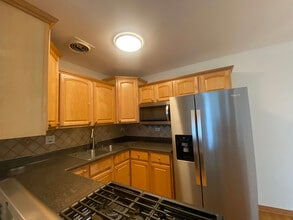 4600 N Cumberland Ave in Chicago, IL - Building Photo - Building Photo