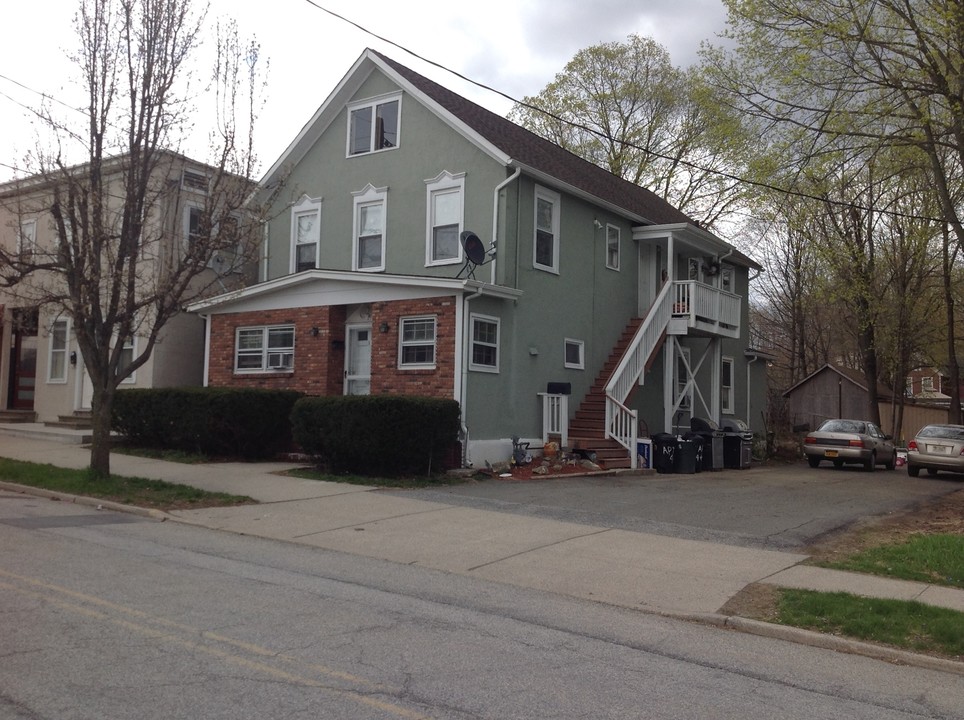 120 Main St in Franklin, NJ - Building Photo