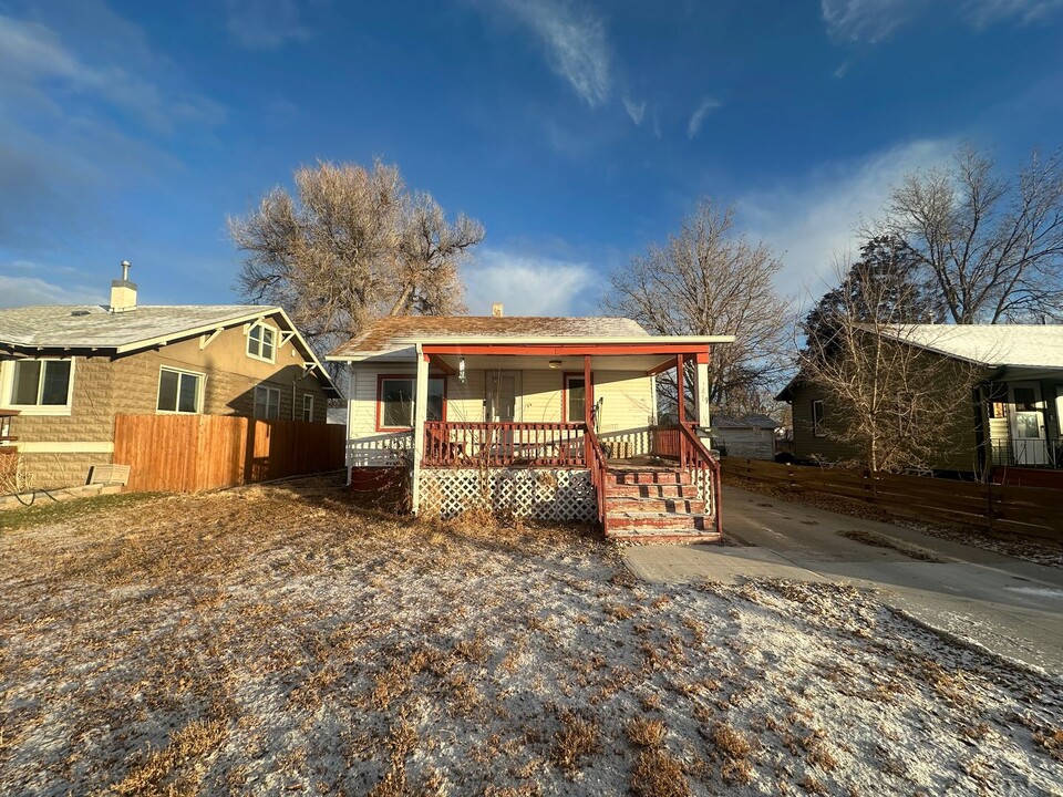 419 W 14th St in Scottsbluff, NE - Building Photo