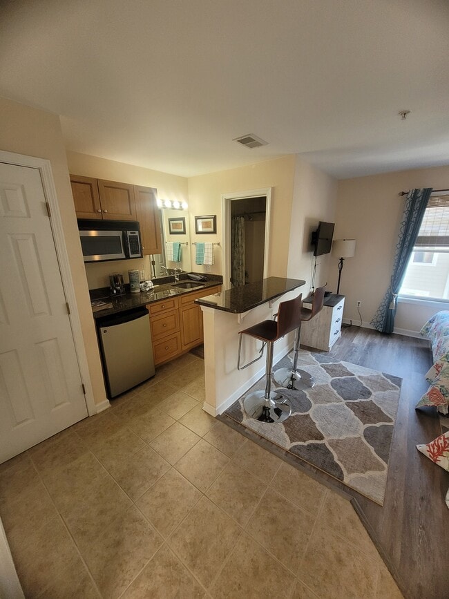 3350 Club Villas Dr in Southport, NC - Building Photo - Building Photo