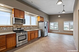 24618 Wilma Cir in Anchorage, AK - Building Photo - Building Photo