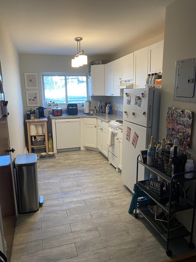67 Chiswick Rd, Unit 8 in Boston, MA - Building Photo - Building Photo