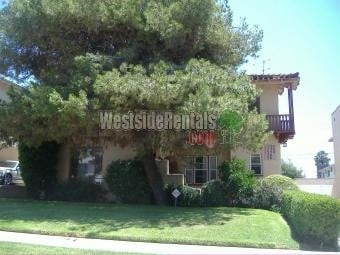 1534 S Sherbourne Dr, Unit 1534 in Los Angeles, CA - Foto de edificio - Building Photo