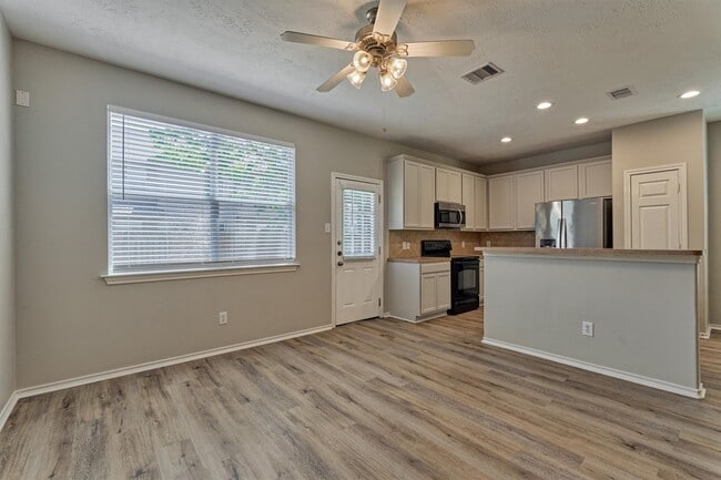 property at 7 Wickerdale Pl