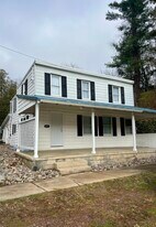 2621 Mill Rd in Mechanicsburg, PA - Building Photo