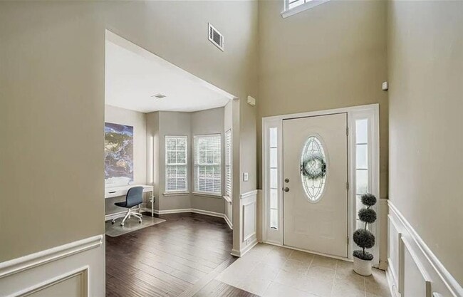 1015 Pebble Creek Trail in Suwanee, GA - Building Photo - Building Photo