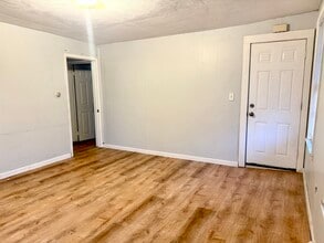 45 Mitchell St in New Bedford, MA - Building Photo - Building Photo