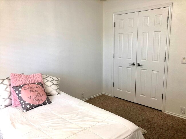property at 4611 Pin Oak Creek Ln