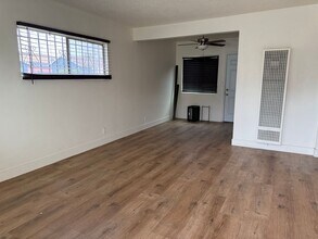 3640 Webster Ave in Long Beach, CA - Foto de edificio - Building Photo