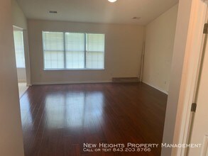 7206 Sweetgrass Blvd in Hanahan, SC - Building Photo - Building Photo