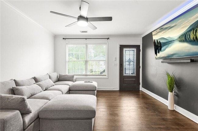 545 Elmwood Rd NW in Atlanta, GA - Building Photo - Building Photo