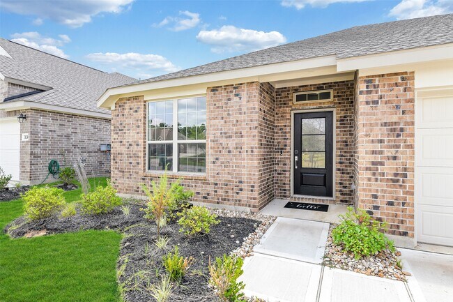 3126 Stonebriar Dr in Conroe, TX - Foto de edificio - Building Photo