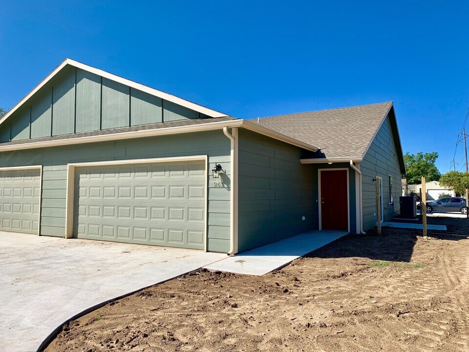 262 N Florence St in Wichita, KS - Building Photo