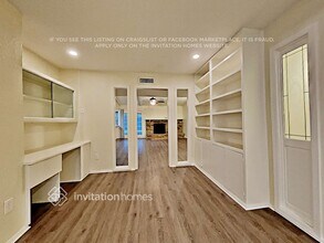 6813 Curry Dr in The Colony, TX - Building Photo - Building Photo