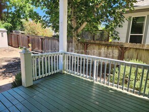 235 W J St in Benicia, CA - Building Photo - Building Photo