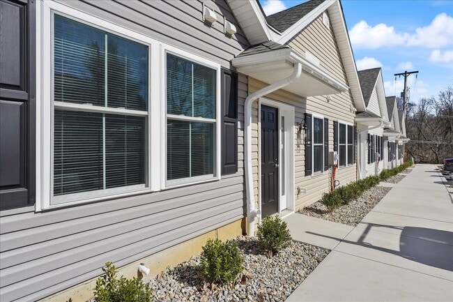 552 Creek Rd, Unit #4 in Kennett Square, PA - Building Photo - Building Photo