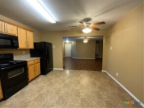 4638 Stonehaven Dr in Temple, TX - Building Photo - Building Photo