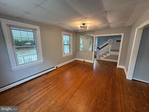 976 Upper Gulph Rd in Wayne, PA - Building Photo - Building Photo