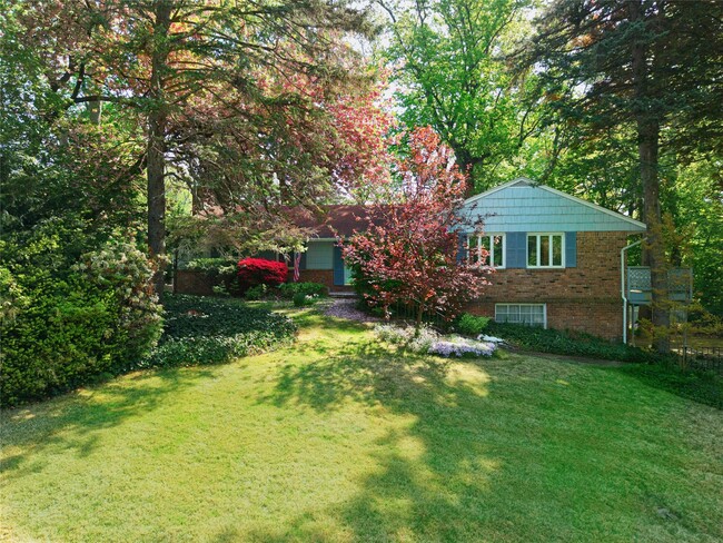 property at 89 Papermill Rd