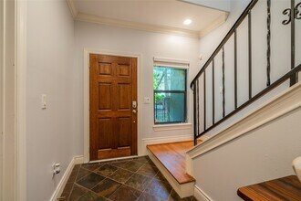 1802 Rosalie St in Houston, TX - Foto de edificio - Building Photo