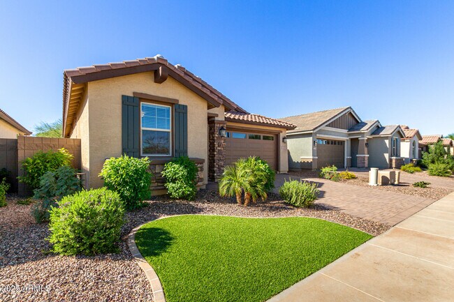 24080 N 162nd Ln in Surprise, AZ - Foto de edificio - Building Photo