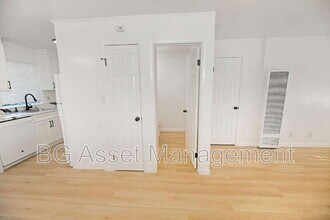 547 Rodeo Ave in Rodeo, CA - Building Photo - Building Photo