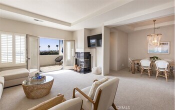 25 Centre Ct, Unit 90 in Dana Point, CA - Building Photo - Building Photo