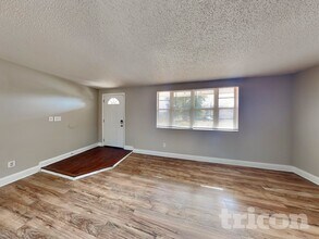 1478 Pawnee St in Orange Park, FL - Foto de edificio - Building Photo