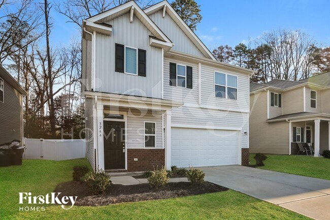 3244 Newell Vlg Dr in Charlotte, NC - Building Photo - Building Photo