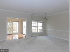 4142 Fairfax Center Creek Dr in Fairfax, VA - Building Photo