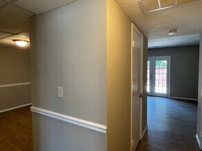 3103 Alder Way in Greensboro, NC - Building Photo - Building Photo