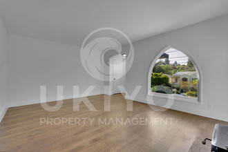 1611 Ocean View Ave in Kensington, CA - Building Photo - Building Photo