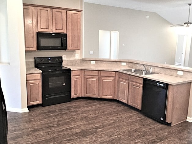 632 E Red House Branch Rd in St. Augustine, FL - Building Photo - Building Photo