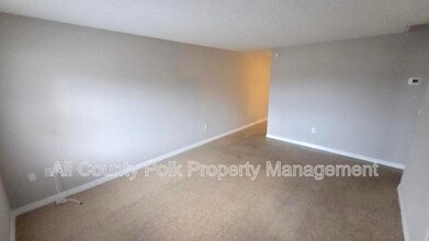 1524 Moonlite Dr in Lakeland, FL - Building Photo - Building Photo