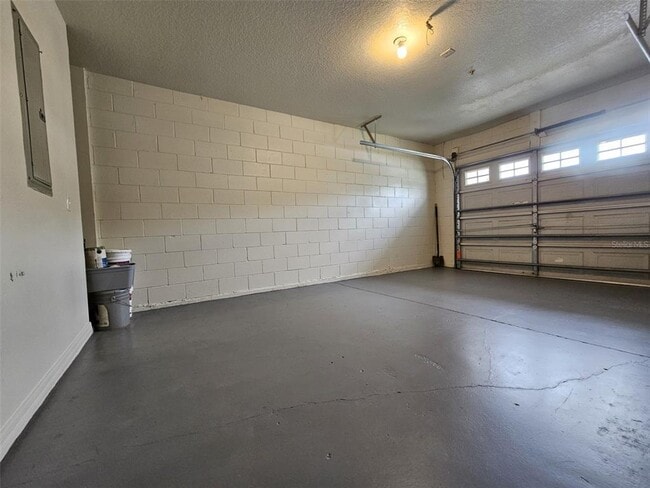 2051 Cypress Bay Blvd in Kissimmee, FL - Building Photo - Building Photo