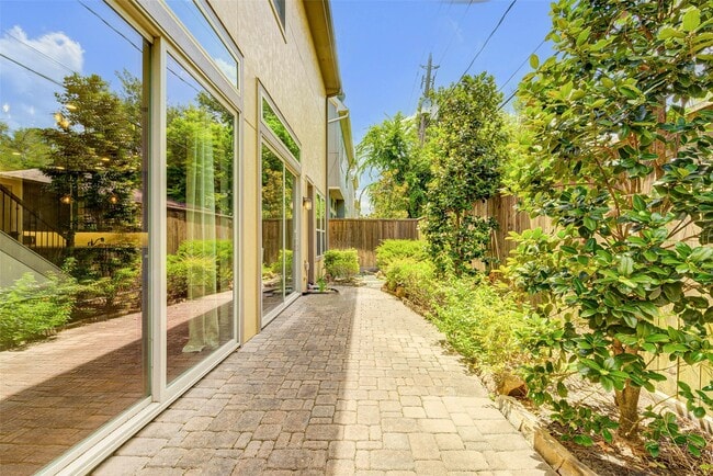 property at 5710 Brancott Way