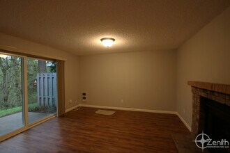 13114 NW 8th Way in Vancouver, WA - Building Photo - Building Photo