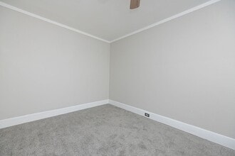 225 Jefferson Ave in Bristol, PA - Building Photo - Building Photo