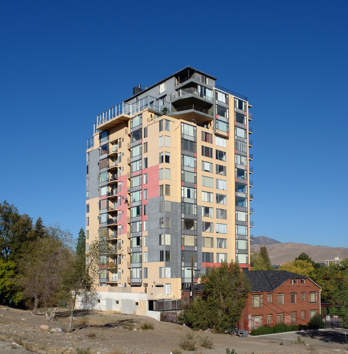 Park Tower Condos in Reno, NV - Building Photo