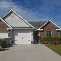 823 Whispering Willow Ct in Grovetown, GA - Building Photo