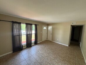 2460 Talandis Dr in Sauk Village, IL - Building Photo - Building Photo